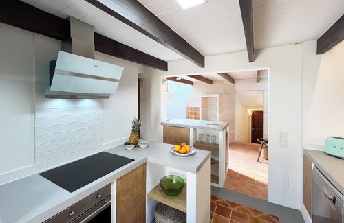 Arta House | Welcome to Casa Bellavista - urban domicile with a view of the countryside