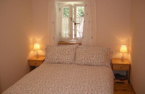 Bedonia House | Welcome to Casa Terracotta a cosy self-catering holiday home.