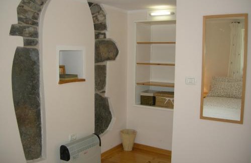 Bedonia House | Welcome to Casa Terracotta a cosy self-catering holiday home.