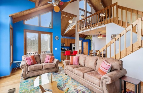 Davis House | Welcome to Chaleur et Lumiere-the chalet of warmth and light!