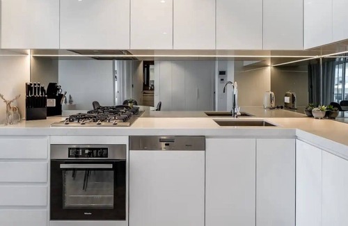 Henley Beach Apartment | Welcome to Dusk By The Sea!