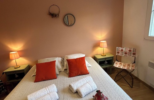 Quesnoy-sur-Airaines Bed & Breakfast | Welcome to Coté Poules