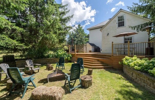 Bloomfield House | Welcome to Golden Field Farmhouse!