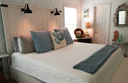 Eatonton House | Welcome to Lake Haven