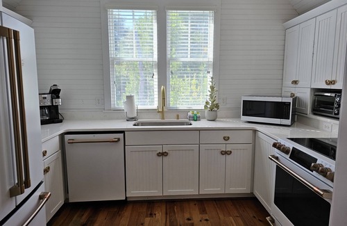 Cape Fear Station House | Welcome to Mahi Mahi on Bald Head Island!