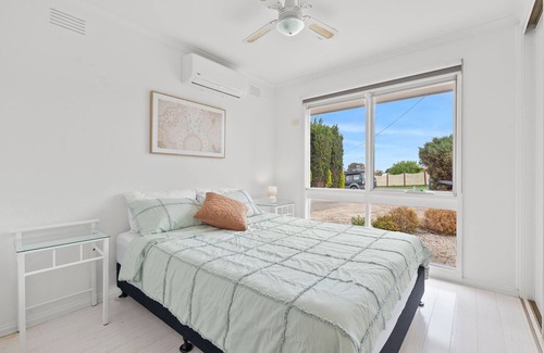 Clifton Springs Apartment | Welcome to our stunning property located in the beautiful Clifton Springs, VIC!