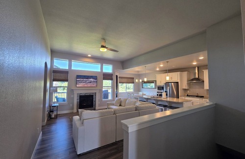 Greeley House | Welcome to our beautiful 3 bedroom Northwest greeley home minutes from Windsor.