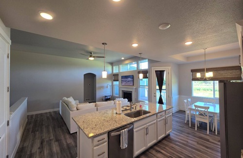 Greeley House | Welcome to our beautiful 3 bedroom Northwest greeley home minutes from Windsor.