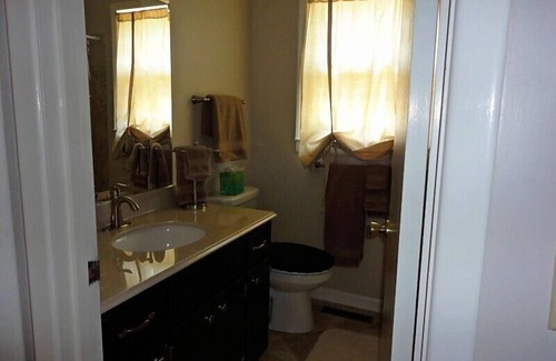 Westminster House | Welcome to our Lakefront home! Not far from Clemson. Sleeps 8 on main level.