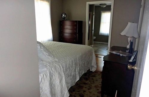 Westminster House | Welcome to our Lakefront home! Not far from Clemson. Sleeps 8 on main level.