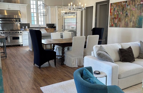 Miramar Beach House | Welcome to Paradiso Villa in the distinguished gated community of Caribe!