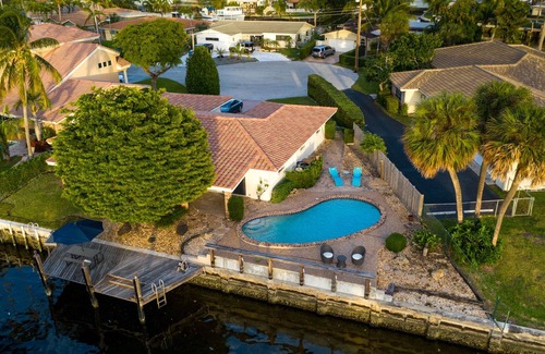 Cypress Lakes House | Welcome to Paradise!