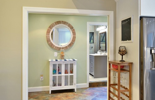 New Town House | *Welcome To Poseidon's Paradise* Midtown Home & Incredible Pool *28 Nights Min