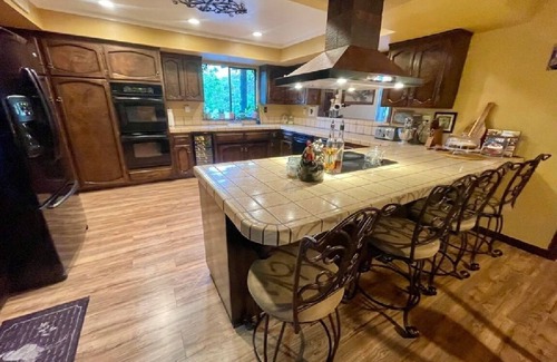 Grants Pass House | Welcome to the Beautiful Rancho Vista Vineyard!