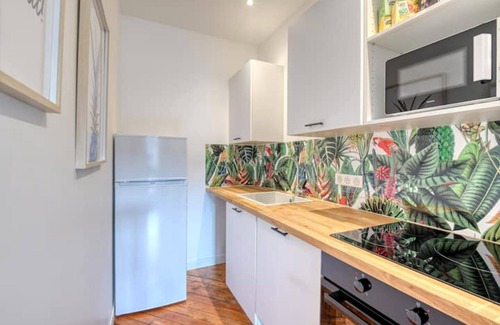 Rouen City Centre Apartment | Welcome to the Jungle - Hypercentre - Mylittlestay