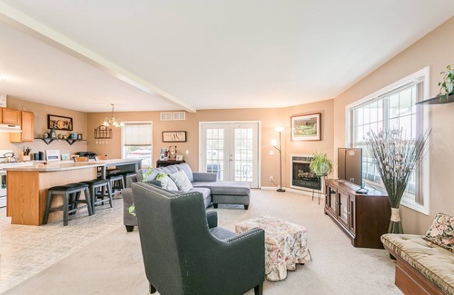 Hammondsport House | Welcome to the "Quay" Finger Lakes