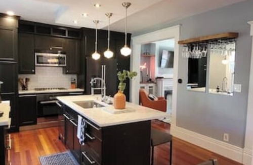 Italian Village House | Welcome to the Tecumseh! Prime Short North Living!
