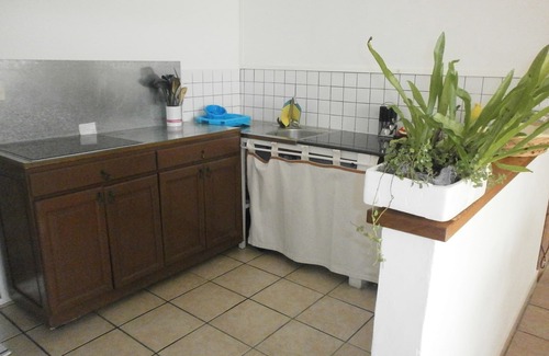 Petite-ÃŽle Apartment | Welcome to the wild south - comfortable accommodation close to the town center