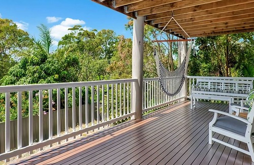 Valla Beach House | Welcome to this beautiful 4-bedroom holiday home located in Valla Beach.