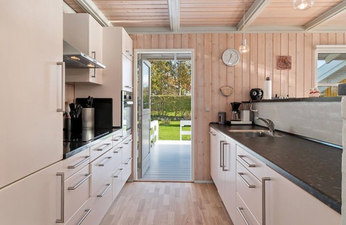 Tranekaer House | Welcome to this cosy holiday home with whirlpool and sauna for a wonderful holiday.