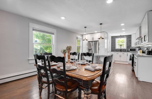 Sloan Lake House | Welcome to this cozy and inviting duplex!