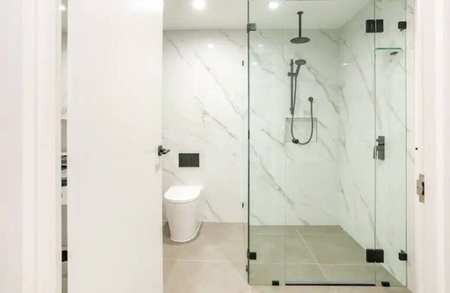 Wollongong CBD Apartment | Welcome to your next dream vacation destination!
