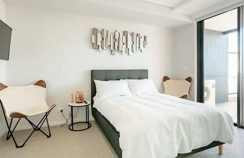Wollongong CBD Apartment | Welcome to your next dream vacation destination!