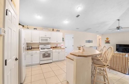 New Smyrna Beach House | Welcome to your beach and golf vacation paradise in idyllic New Smyrna Beach!