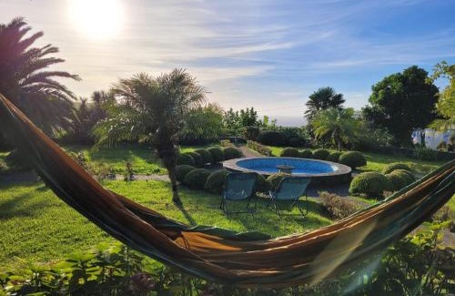 Varzea House | WelcomeBuddy - Traumgarten Rustic House (Sunset)