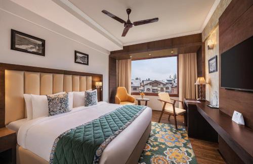 Srinagar Hotel | WelcomHeritage Grand, Srinagar