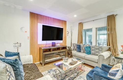 Houston House | Welcoming Home about 16 Mi to Downtown Houston!