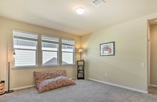Pflugerville House | Welcoming Pflugerville Home ~ 13 Mi to Austin