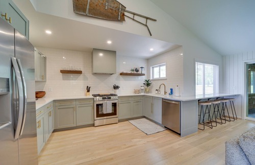 Tulsa House | Well-Appointed Tulsa Home w/Fire Pit & Patio!