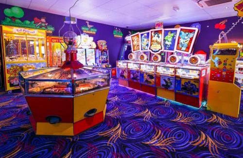 Leysdown-on-Sea Apartment | Well equipped beach caravan