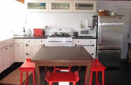 Indian Neck Heights House | Wellfleet Beach Cottage with Inlet Views (1421)