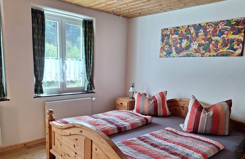Schladern House | Wellness Auszeit für 2. Ferienwhirlpool/ Sauna Windecker Ländchen
