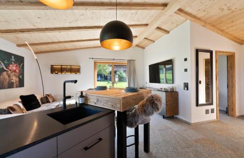 Trimmis Apartment | Wellness-Gästehaus in Says mit Whirlpool und Sauna