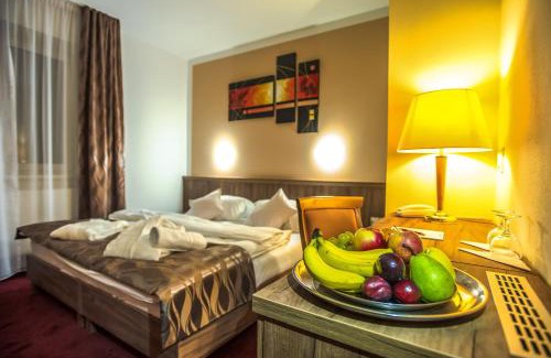 Hruba Voda Hotel | Wellness Hotel Hluboký Dvůr