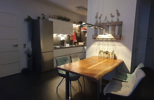 Mitte-Sud Apartment | Wellness Pearl apartment with sauna & whirlpool at the New Harbor in Bremerhaven