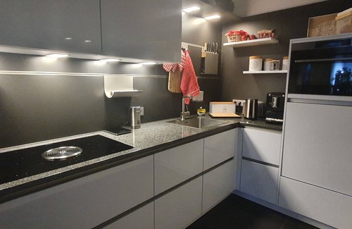 Mitte-Sud Apartment | Wellness Pearl apartment with sauna & whirlpool at the New Harbor in Bremerhaven