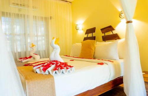Moshi Resort | Weru Weru River Lodge