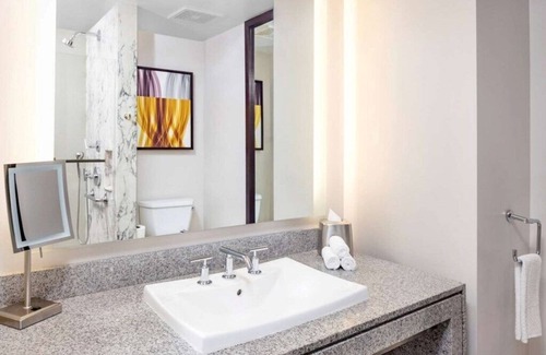 Central Park South Hotel | West 57th Street, a Hilton Club - Studio Plus