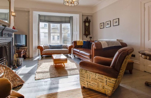St Leonards-On-Sea House | West Ascent in Saint Leonards-on-sea