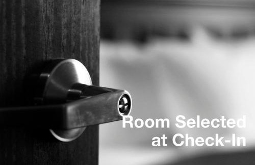 Vancouver Hotel | West Coast Suites at UBC