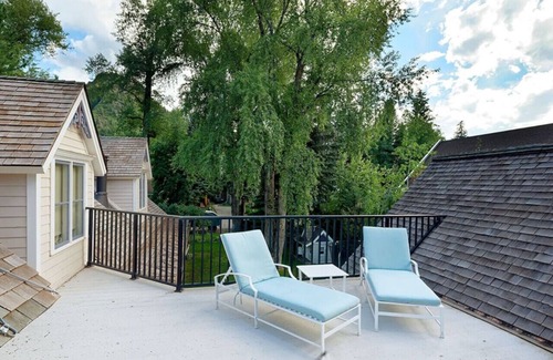 West End House | West End Family Home