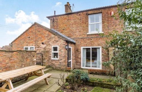 Driffield House | West End Farm Lodge