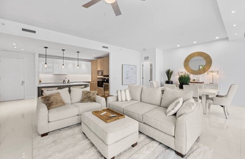 Singer Island Apartment | West Palm Beach area Oceanfront High-Rise Condo