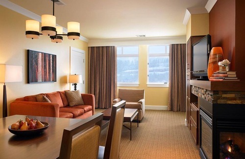 Avon Villa | Westin Riverfront 2 Bdrm Prem Villa: sleeps 8, March 15-22, 2026, Ski In/Out