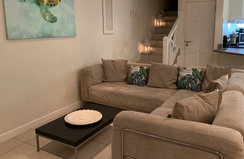 Lower Carlton Villa | Westlook villa with Plunge Pool and Sea Views. No extra costs for room tax.