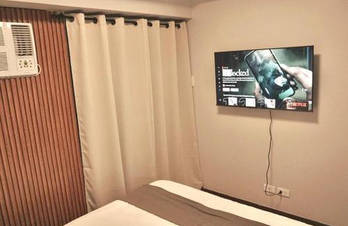 Kapitolyo Apartment | Weston 1 bedroom Unit with Balcony